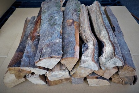 大分の薪 樫(カシ)直径 5-15cm長さ 約40cm 20kg カシの薪 乾燥薪