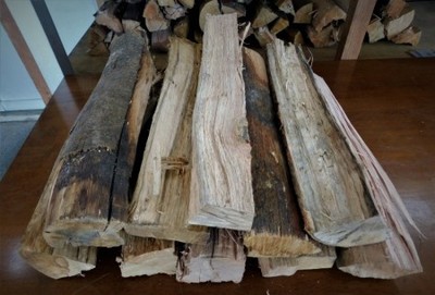 大分の薪 樫(カシ)直径 5-15cm長さ 約40cm 14kg カシの薪 乾燥薪